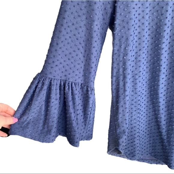 W5 Anthro Blue Swiss Dot Polkadot Textured Bell Sleeve Blouse Size Small - Picture 2 of 14
